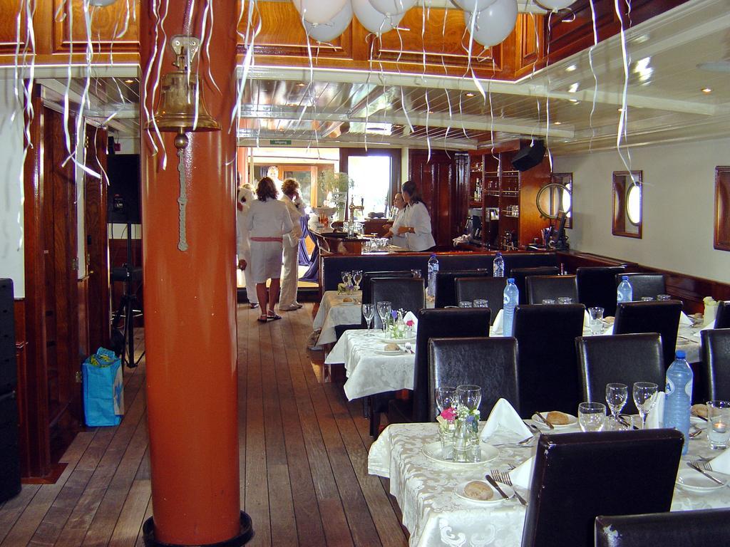 Boat Barkentijn Marjorie Antuérpia Exterior foto